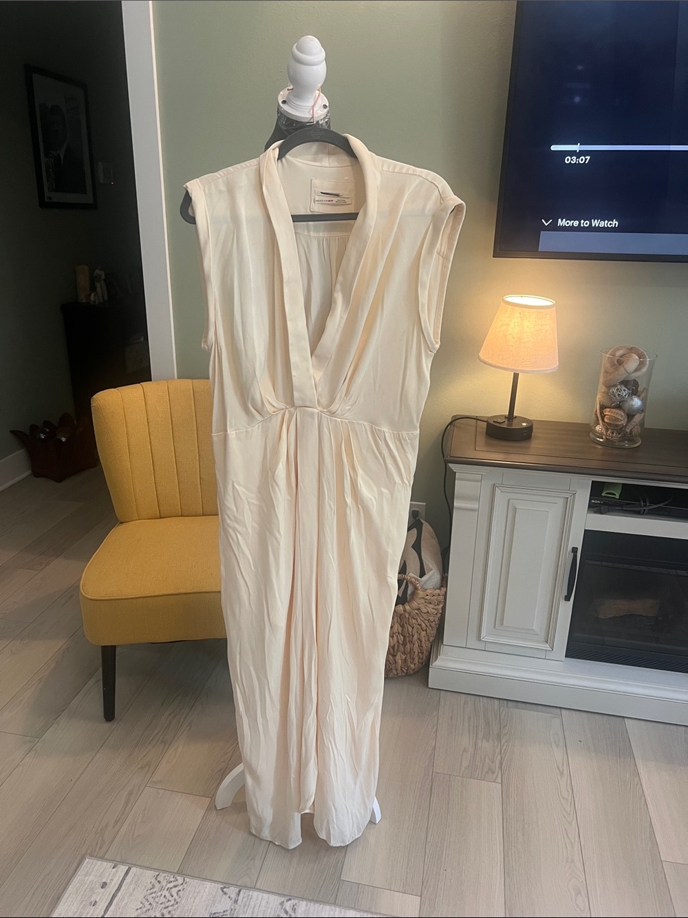 Anthropologie Soft Cream Dress so chic